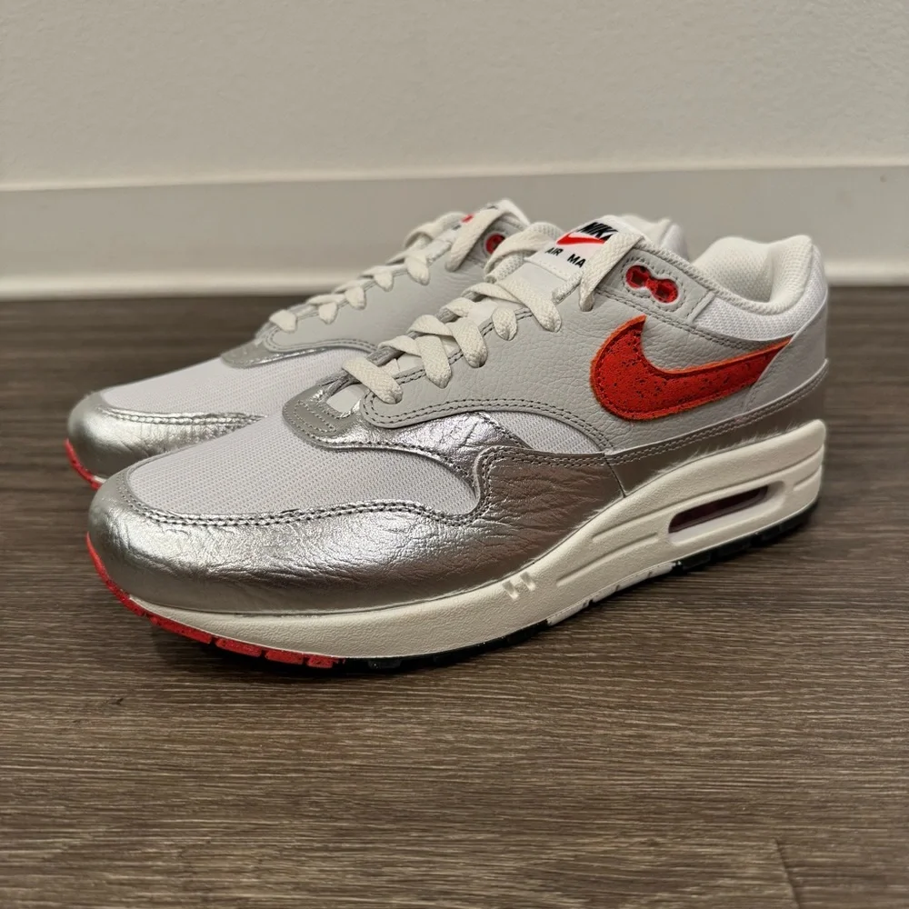 Nike Air Max 1 Premium sz 10